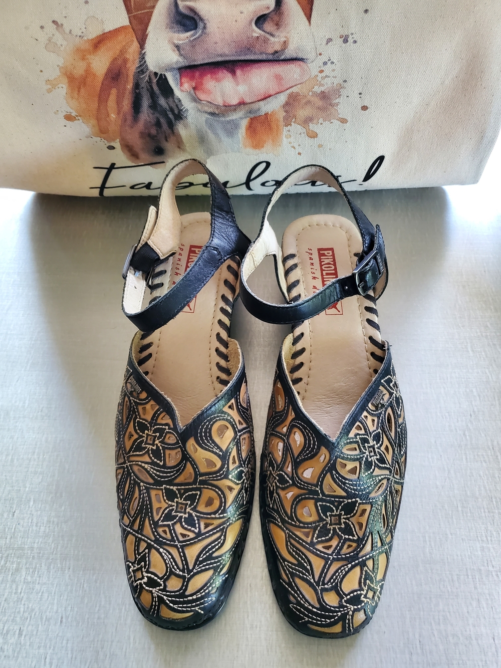 PIKOLINOS Black and Tan Cutout Leather Slingback Mules